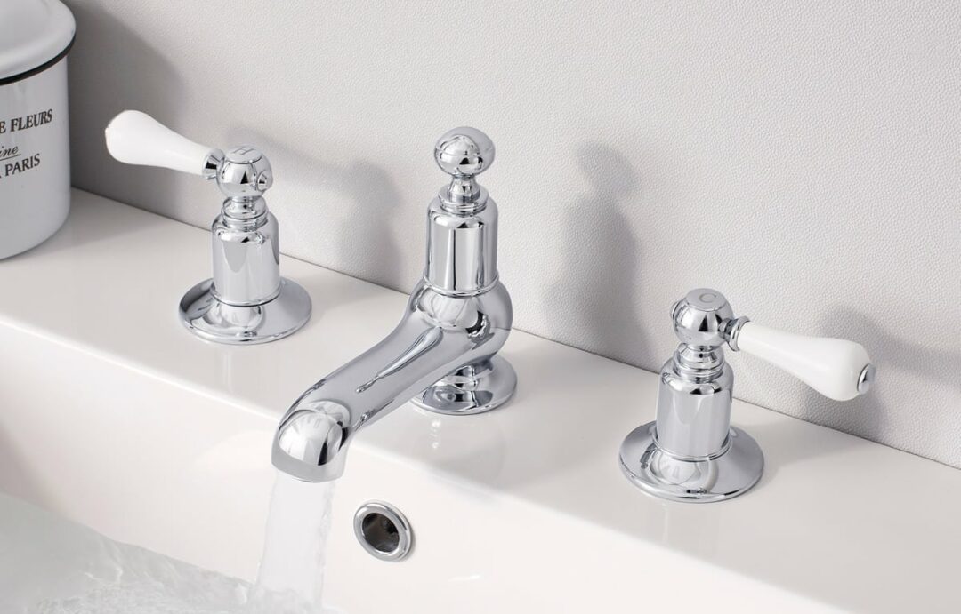 Belgravia Lever 3 Hole Basin Mixer Tap - Image 2